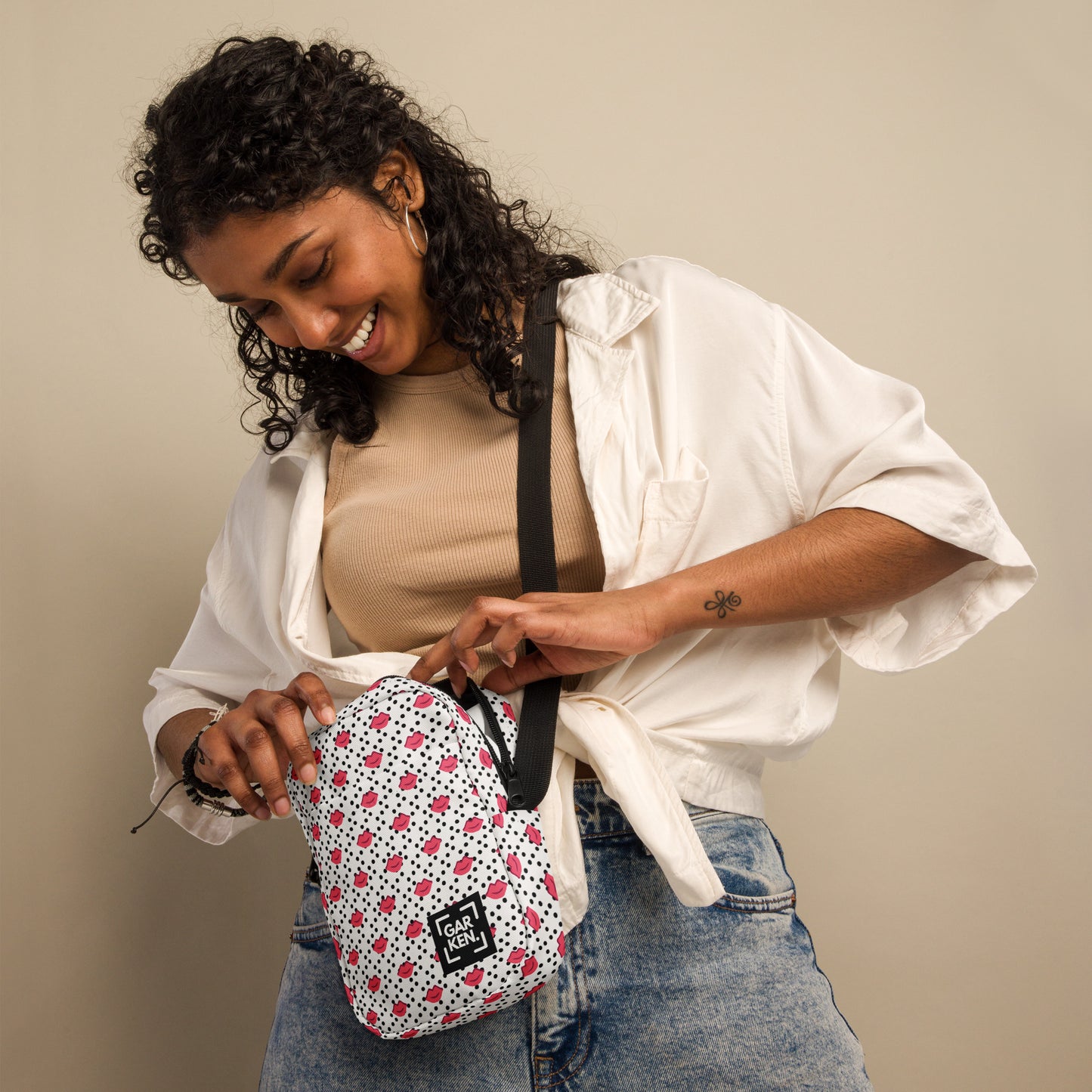 Smooch Crossbody Bag