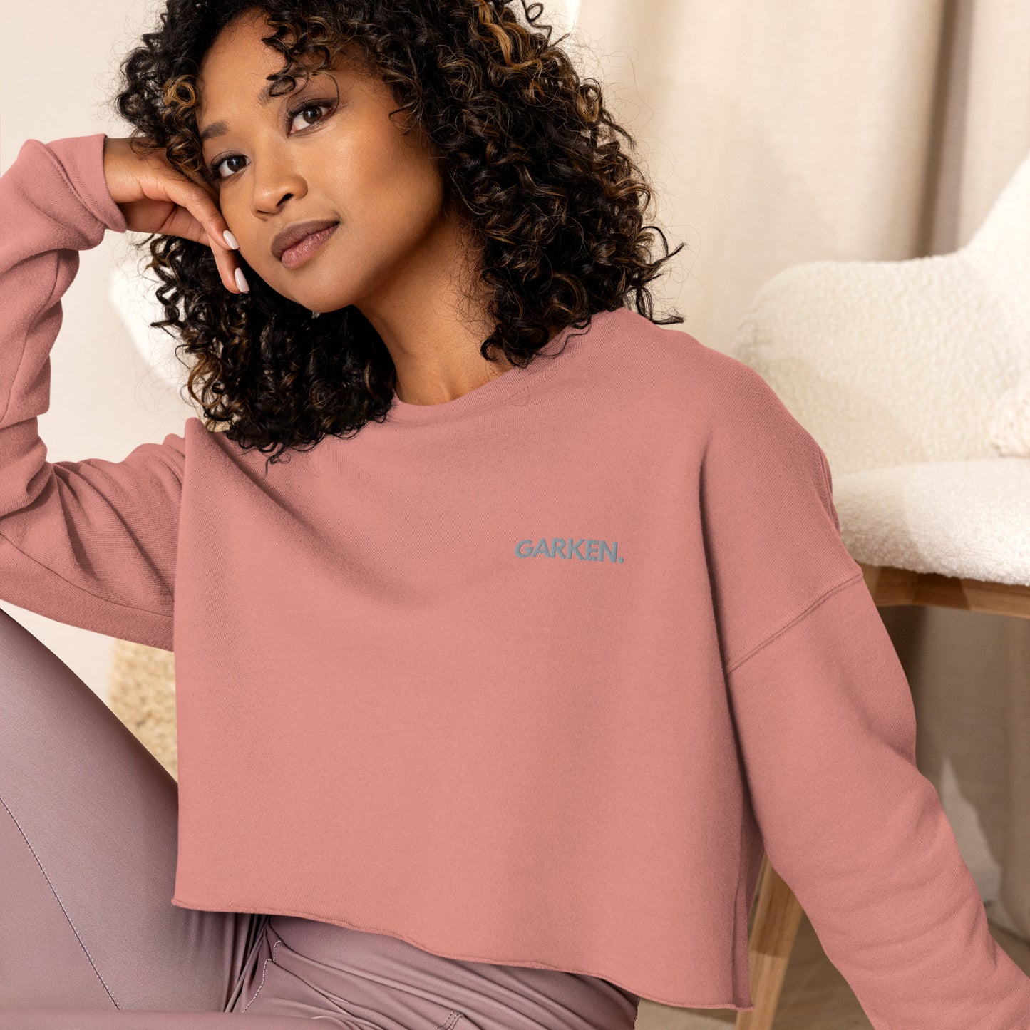 Amelia Women's Crop Sweatshirt